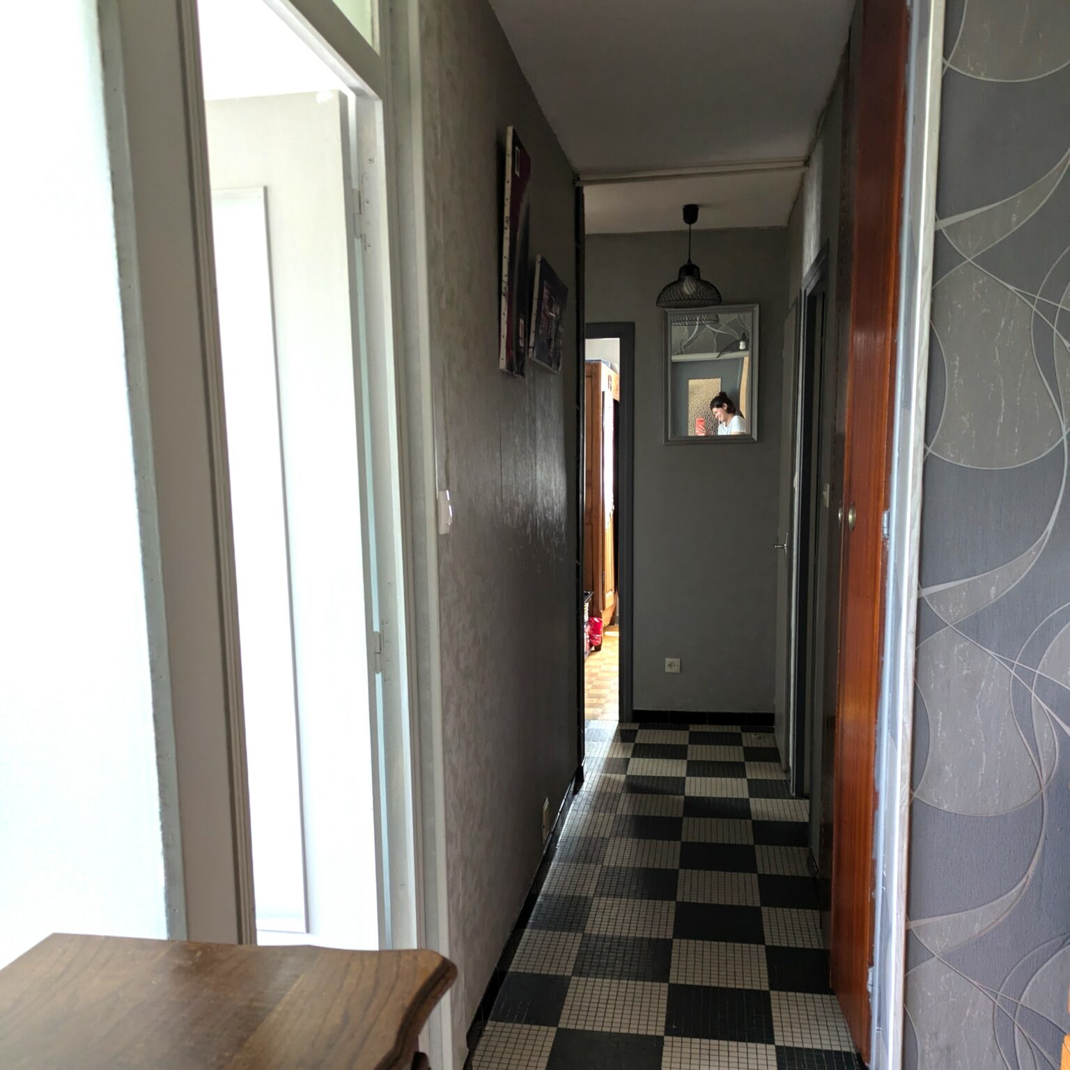 Avant transformation couloir entrée ancien style